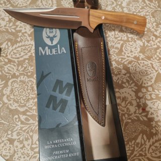 Cuchillo de caza Muela con funda