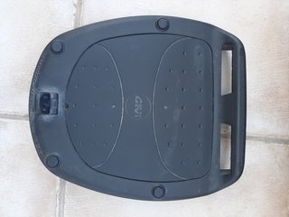 Baúl y soporte originales moto Yamaha XMAX 400