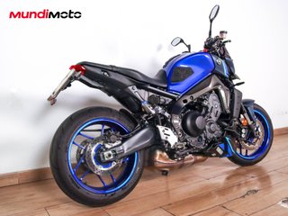 YAMAHA MT 09 A2