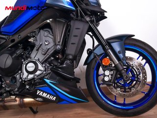 YAMAHA MT 09 A2