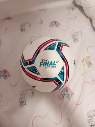 Balón de fútbol TEAM FINAL 5 LITE 290g