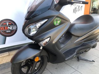 Suzuki Burgman 125 ABS Negra