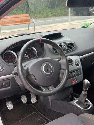 Renault Clio Sport 197