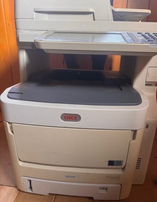 Impresora OKI 7470