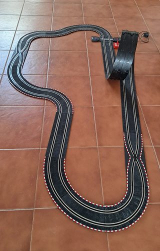 Scalextric Compact Max Speed