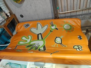 Urge!! Bañera cambiador y orinal