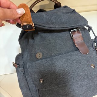 Mochila Nueva de Lona ultra resistente y Piel!!