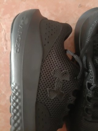 Zapatillas Under Armour Negras