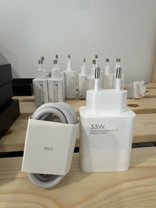 Cargador Xiaomi 33W con Cable USB