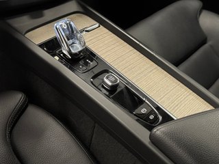 Volvo XC60 B4 D INSCRIPTION AUTO