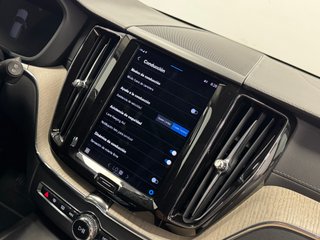 Volvo XC60 B4 D INSCRIPTION AUTO