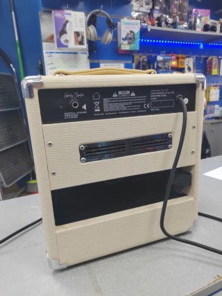 Amplificador Harley Benton Beige/Negro