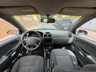 KIA Rio 2003