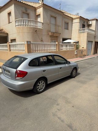 KIA Rio 2003