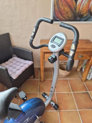 Bicicleta Estática Hobby BH G2100