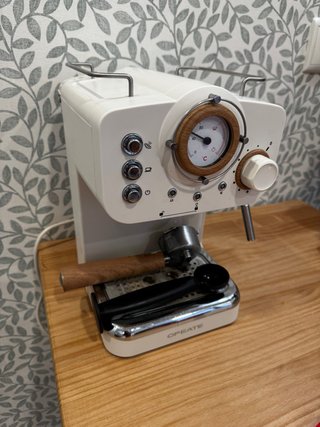 Cafetera CREATE crema