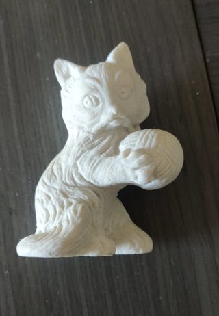 Gatito de cerámica sin pintar