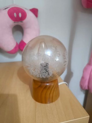 Lámpara de mesa cristal y madera