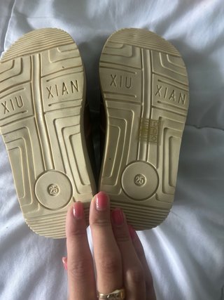 Zapatos infantiles piel marrón sin cordones