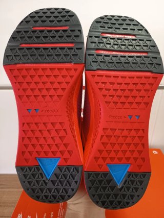 Nike Metcon 10 Talla 42 Rojo