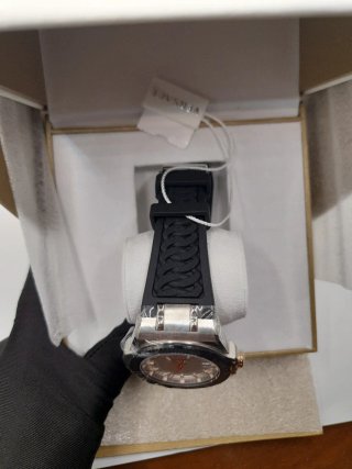 Reloj Versace Dorado y Plateado