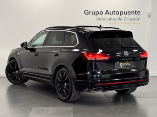 Volkswagen Touareg R-Line 3.0 V6 TDI