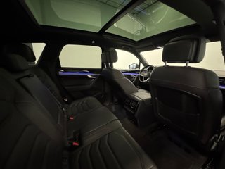 Volkswagen Touareg R-Line 3.0 V6 TDI