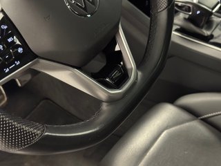 Volkswagen Touareg R-Line 3.0 V6 TDI