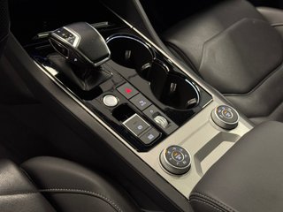 Volkswagen Touareg R-Line 3.0 V6 TDI