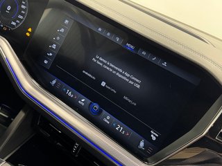 Volkswagen Touareg R-Line 3.0 V6 TDI