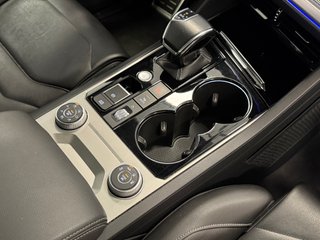 Volkswagen Touareg R-Line 3.0 V6 TDI