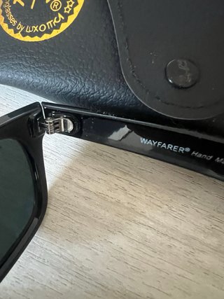 Ray-Ban Wayfarer RB2140 Neri con Custodia