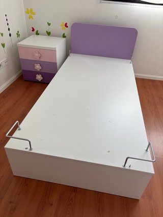 Cama nido juvenil con mesita de noche
