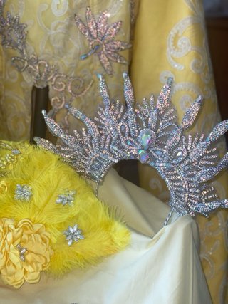 Vestido de Novia Dorado con Pedrería