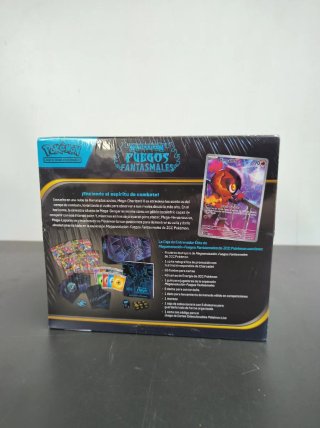 Caja Entrenador Élite Pokémon Fuego Fantasmal