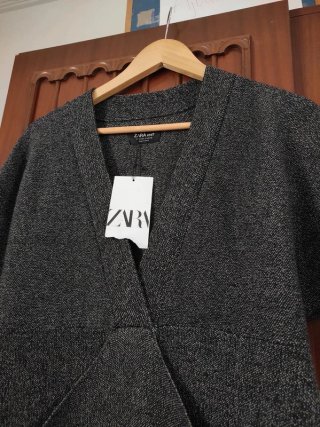 Vestido de invierno gris ZARA jersey