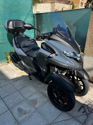 Yamaha Tricity 300 Gris