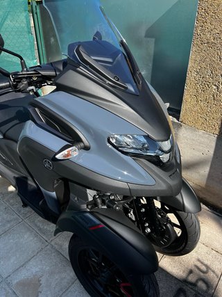 Yamaha Tricity 300 Gris