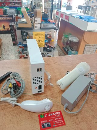 CONSOLA NINTENDO WII MANDO NUNCHUCK CABLES