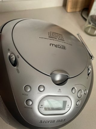 Radio CD MP3 Portátil Estéreo