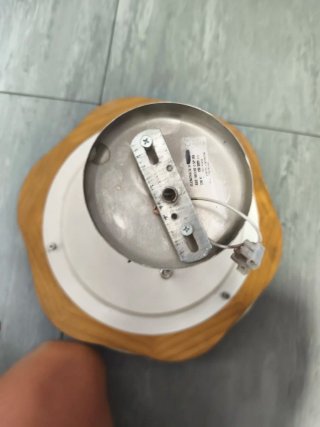Lámpara de techo madera halla y metal