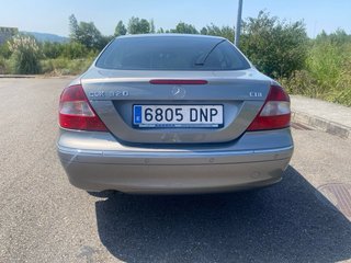 Mercedes-Benz  CLK 2005
