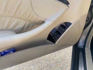 Mercedes-Benz  CLK 2005