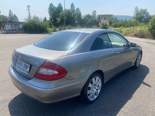 Mercedes-Benz  CLK 2005