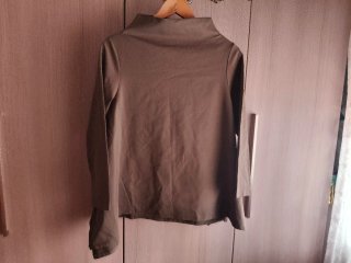Suéter moderno verde caqui talla única