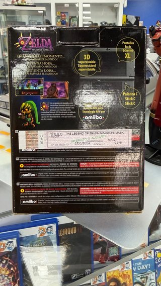 Consola New Nintendo 3DS XL Majora's Mask 3D