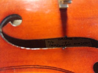 Violín 4/4 con arco