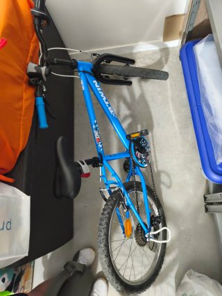 Bicicleta BMX B'TWIN WIPE 100 20 azul