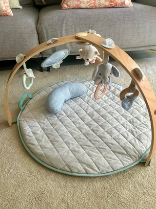 Parque de actividades Ingenuity para bebés 0+