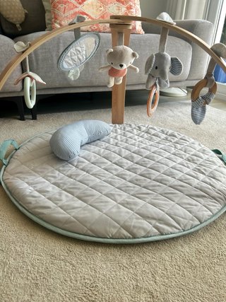 Parque de actividades Ingenuity para bebés 0+